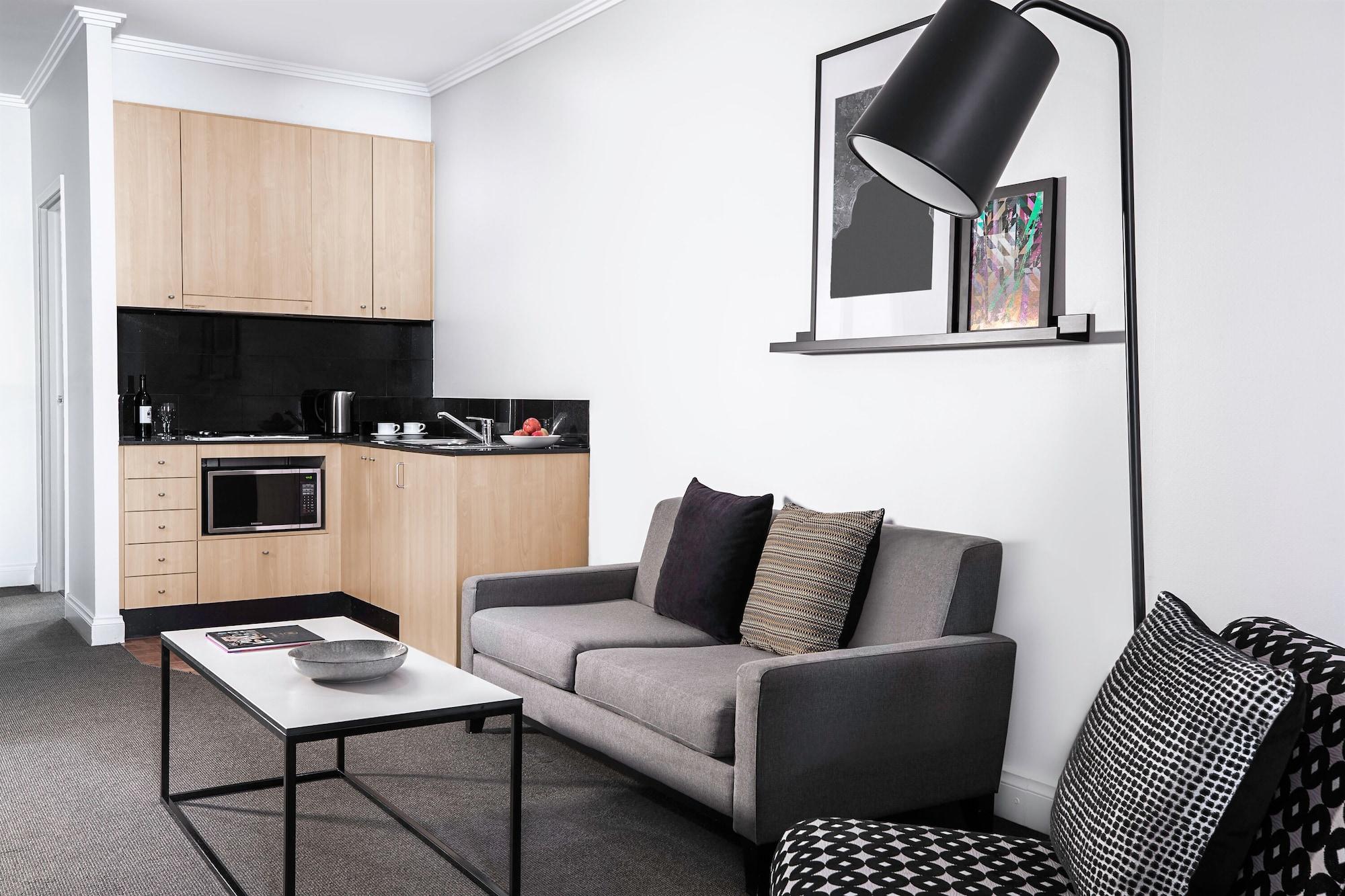 Mantra On Little Bourke Melbourne Aparthotel Екстериор снимка