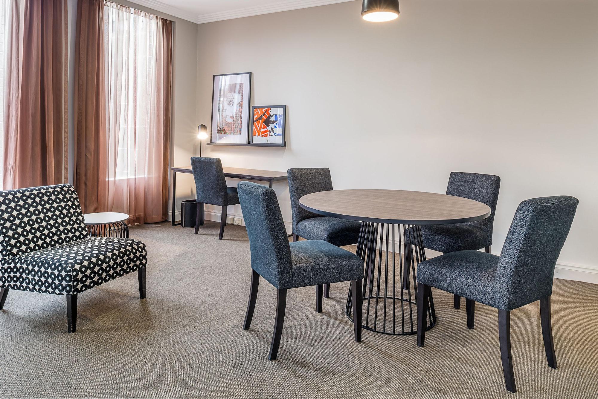Mantra On Little Bourke Melbourne Aparthotel Екстериор снимка