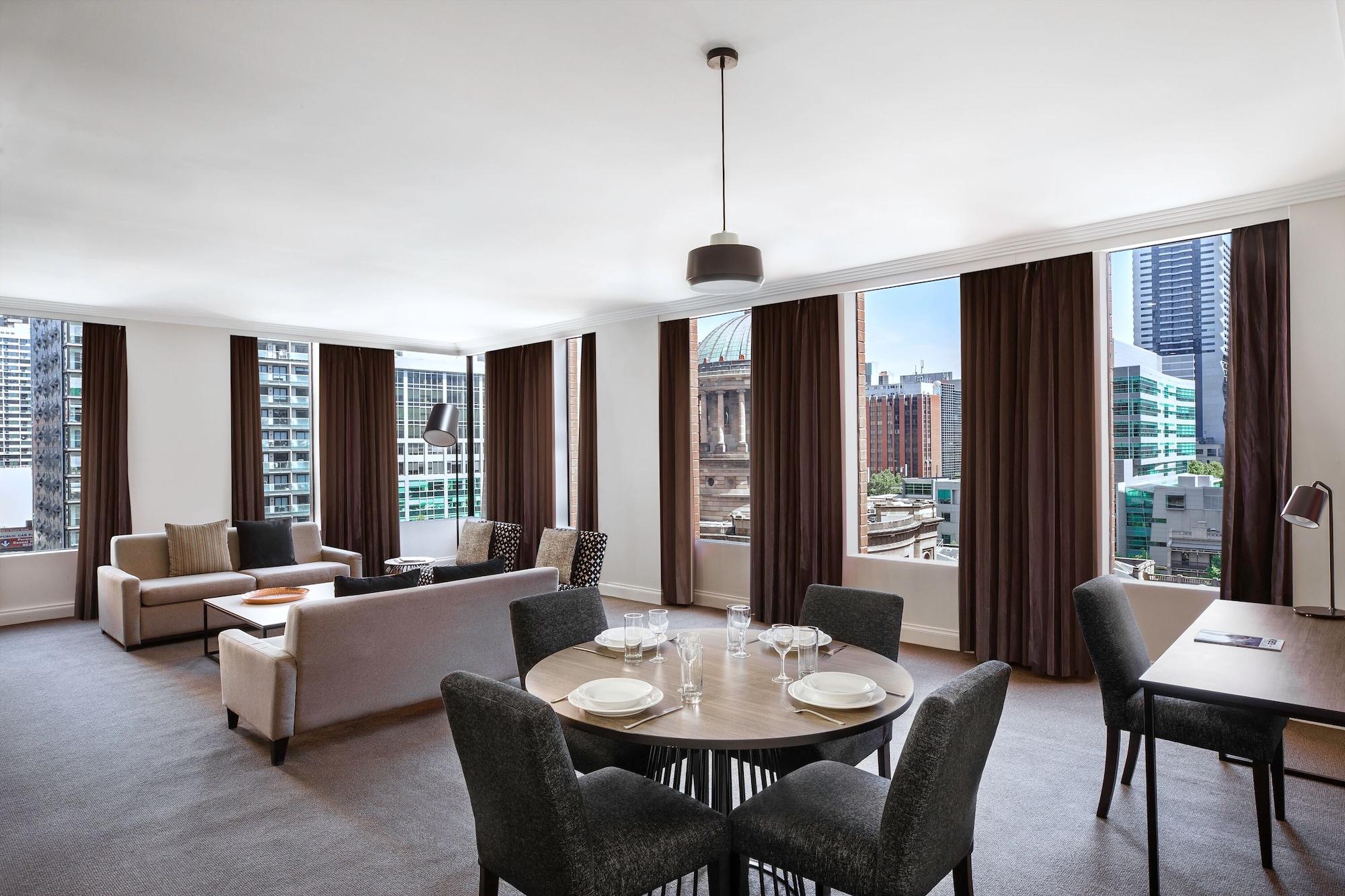 Mantra On Little Bourke Melbourne Aparthotel Екстериор снимка