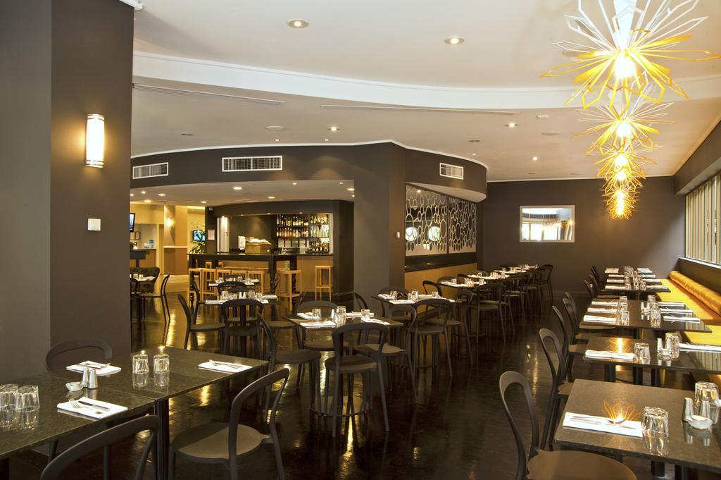 Mantra On Little Bourke Melbourne Aparthotel Екстериор снимка